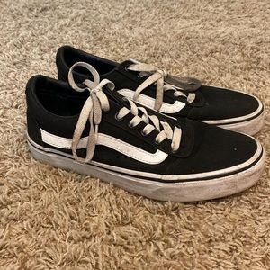 Women’s Black Vans